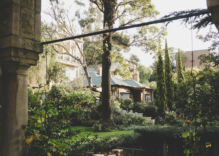 Luxury Modern Villa with Panoramic City Views